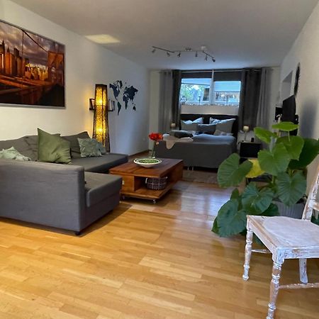 Modernes Appartement Im Gruenen - Stilvoll Und Komfortabel Кьолн Екстериор снимка